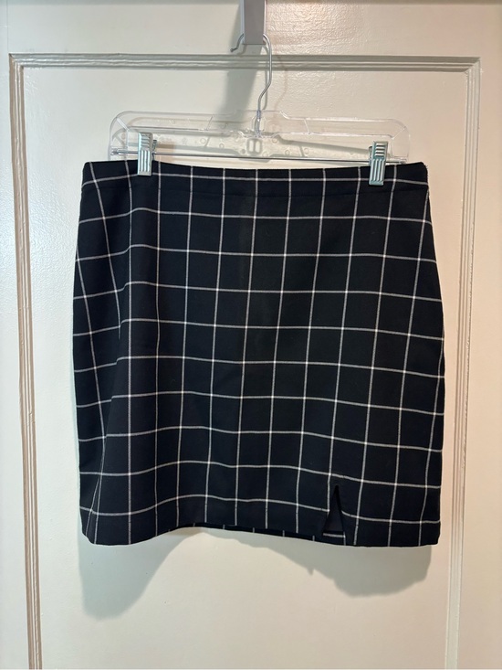 Abercrombie & Fitch Dresses & Skirts - Abercrombie & Fitch Black Grid Mini Skirt